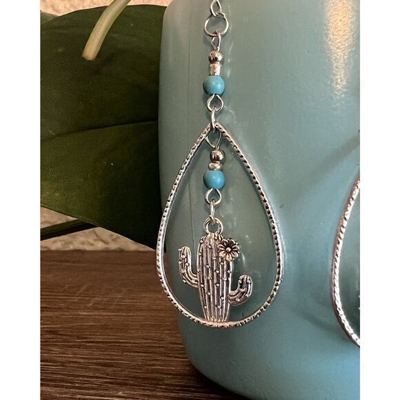Silver Tone Earrings with Turquoise Glass Beads Teardrop Oval Shaped with Cactus - Picture 3 of 5